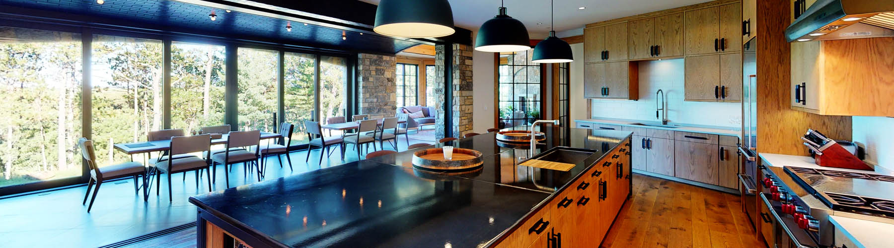 17000 SqFt Luxury Estate - UCT