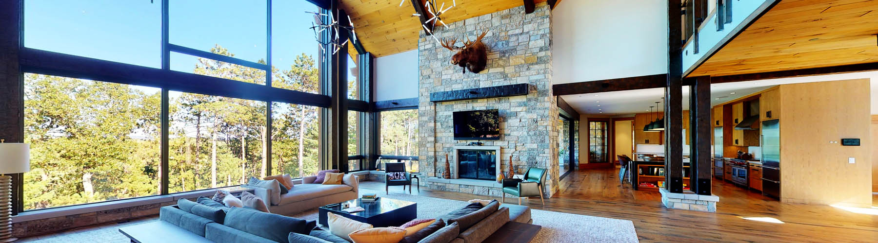 17000 SqFt Luxury Estate - UCT