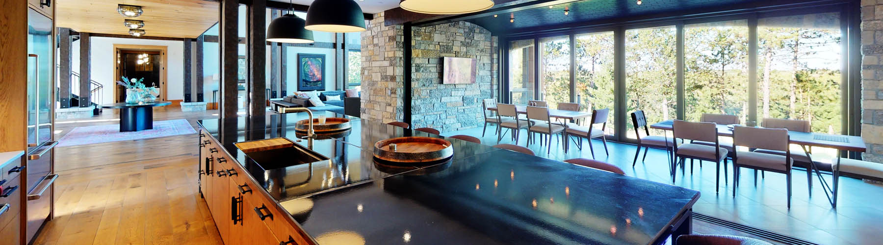 17000 SqFt Luxury Estate - UCT